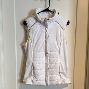 Zella Women's Ivory Quilted Vest